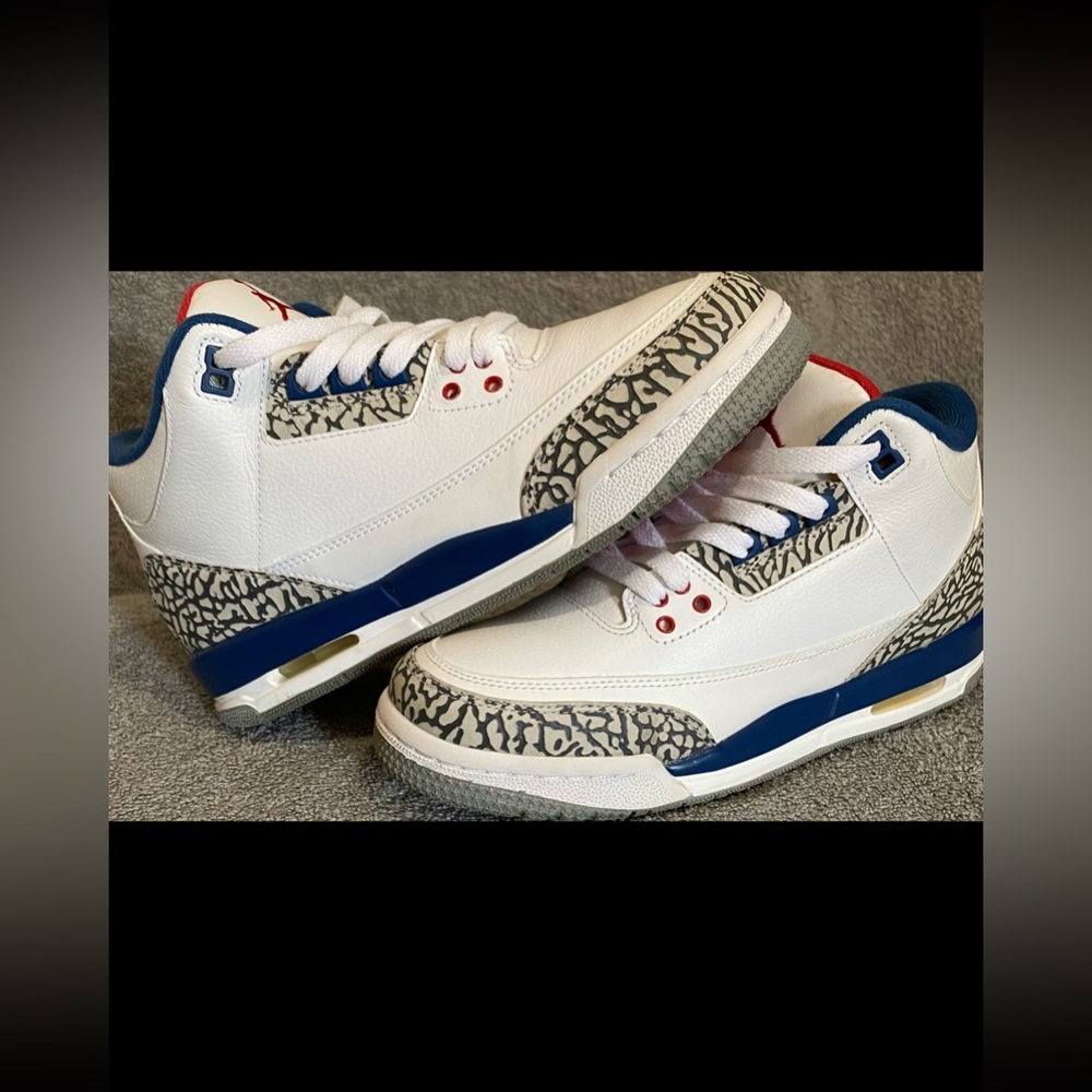 Jordan 3s